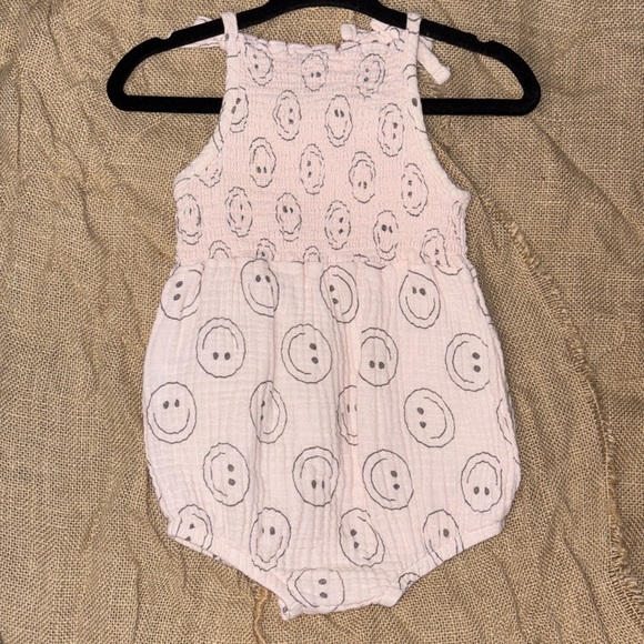 🙂GRAYSON COLLECTIVE🙂 Cotton Bubble in Pale Pink Happy Face - Picture 8 of 9